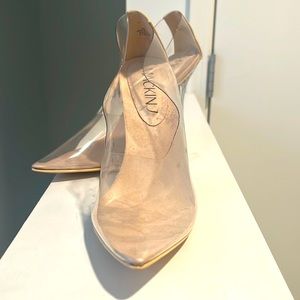 Mackin size 9 Clear Slipper Heel w/ Nude Back